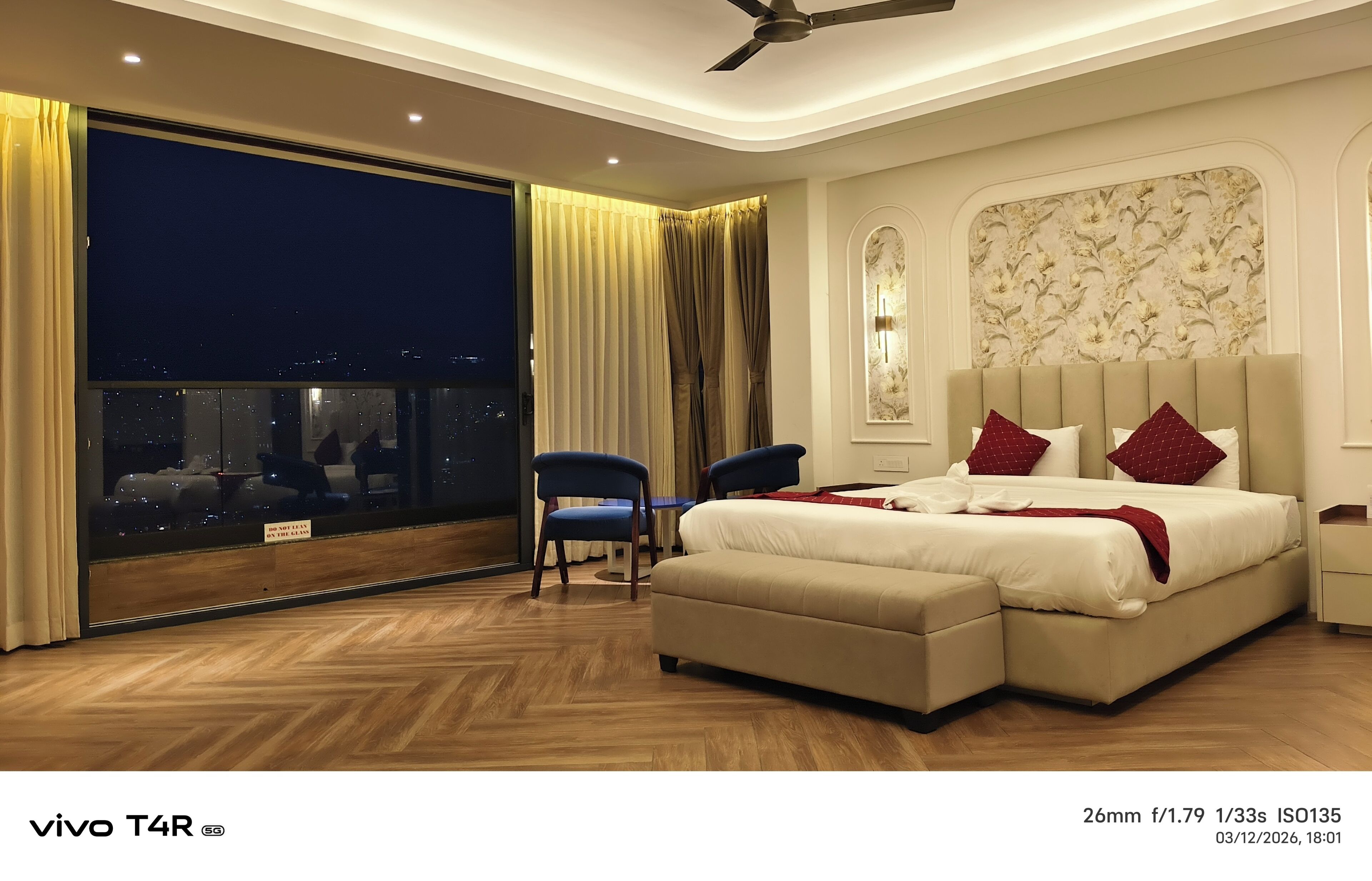 Family Room, Mountain View