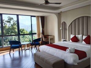 Perhehuone, vuoristonäköala