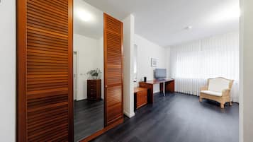 Dobbeltrom, hageutsikt | Innvendig