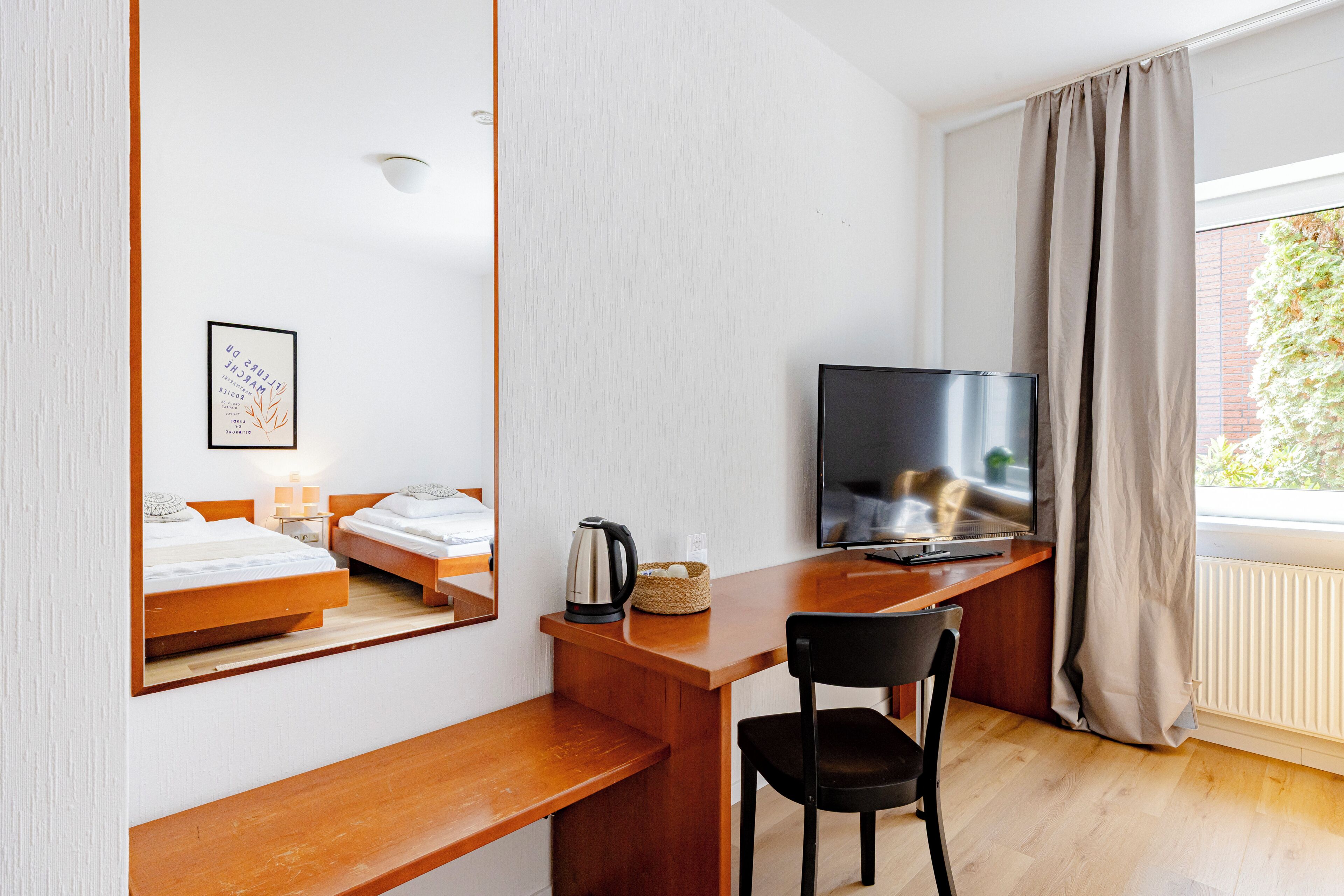 Desk, laptop workspace, free WiFi