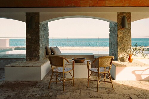 Villa Estasia front sea - My Rental Homes