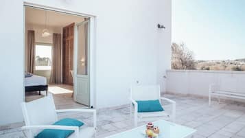 Junior-Suite, Terrasse, eingeschränkter Meerblick | Terrasse/Patio