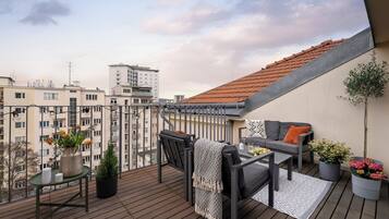 Superior Apartment, City View | Terrace/patio