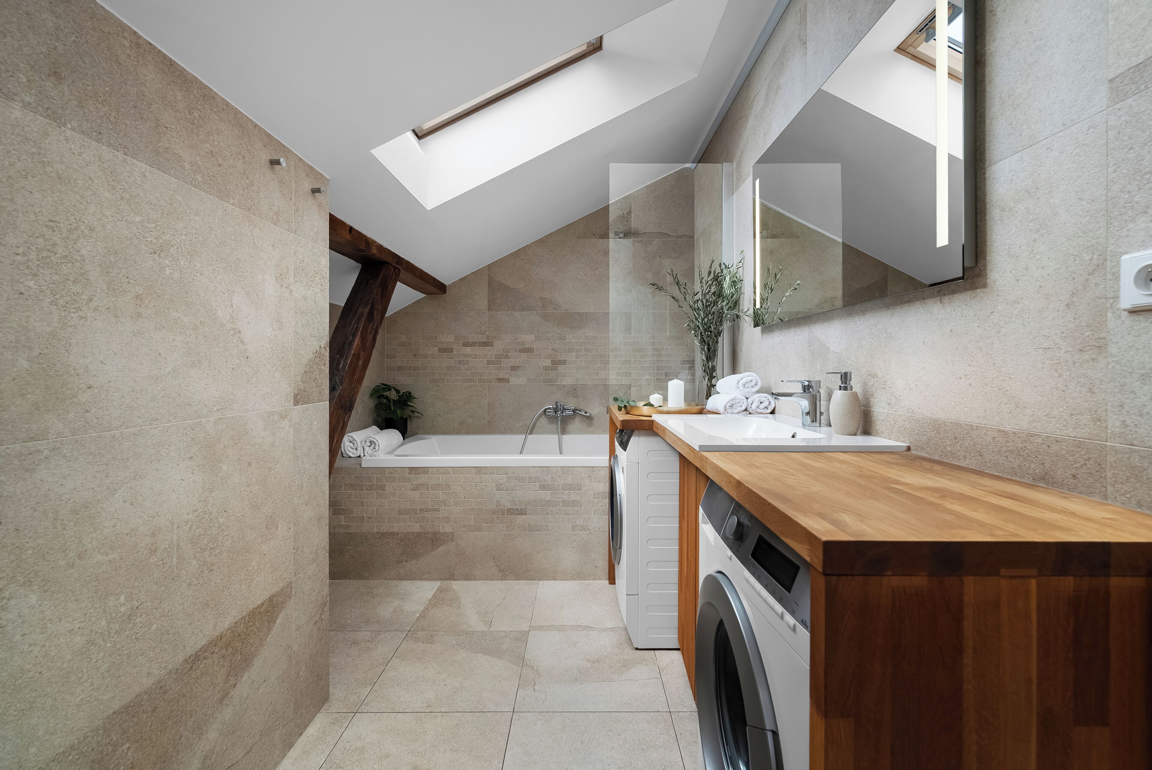 Superior Apartment, City View | Bathroom