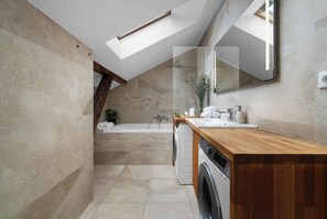 Appartement Supérieur, vue ville | Salle de bain