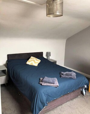 Apartamento, 1 habitación, fumadores, vistas a la montaña | 1 dormitorio