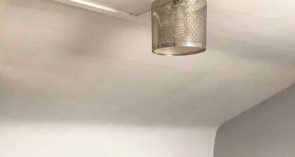 Charming 1-bedroom Apartment With Jacuzzi in Johnstown