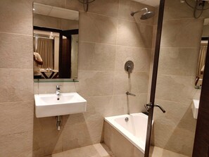 House | Bathroom