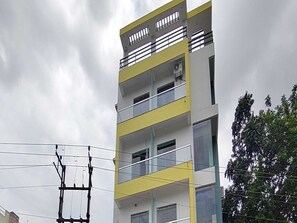 House | Exterior - Townhouse Aiims Kolkata Tanishq Inn (Kalyani)