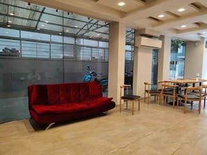 House | Interior - Townhouse Aiims Kolkata Tanishq Inn (Kalyani)