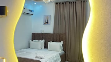 Familieleilighet, balkong, byutsikt