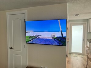 Interior - D16 - Turn Moments into Memories on Siesta Key (Sarasota)