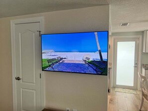 Interior - Casa Blanca - Villa D16 (Sarasota)