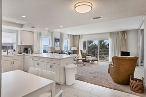 Interior - Condo 301 - Standard Plus (Sarasota)