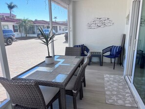 Outdoor dining - A11 - Where Memories Begin (Sarasota)