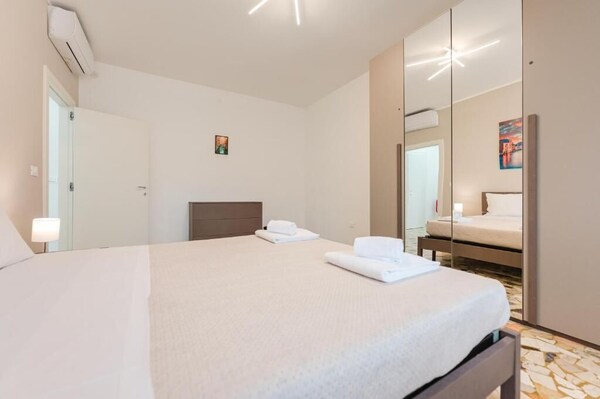 Elisa Flat - 15 Min From Venice & Wi-fi - Mestre
