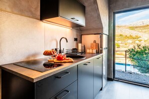 別墅 | 私人廚房 | 電冰箱、微波爐、爐台、電熱水壺