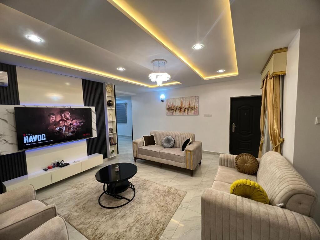 Family Apartment, Balcony, City View | Living area