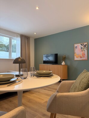 Dining - Terrace apartment | near the lake | climate | near Bremen (Ganderkesee)