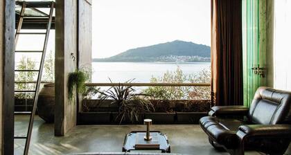Luxury Waterfront Loft with Panoramic Views