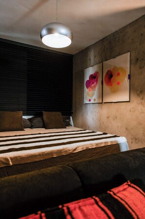 Room - Luxury Waterfront Loft with Panoramic Views (Caminha)