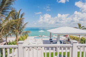 Property grounds - The Lookout by Beach Boutique Rentals (Anna Maria)