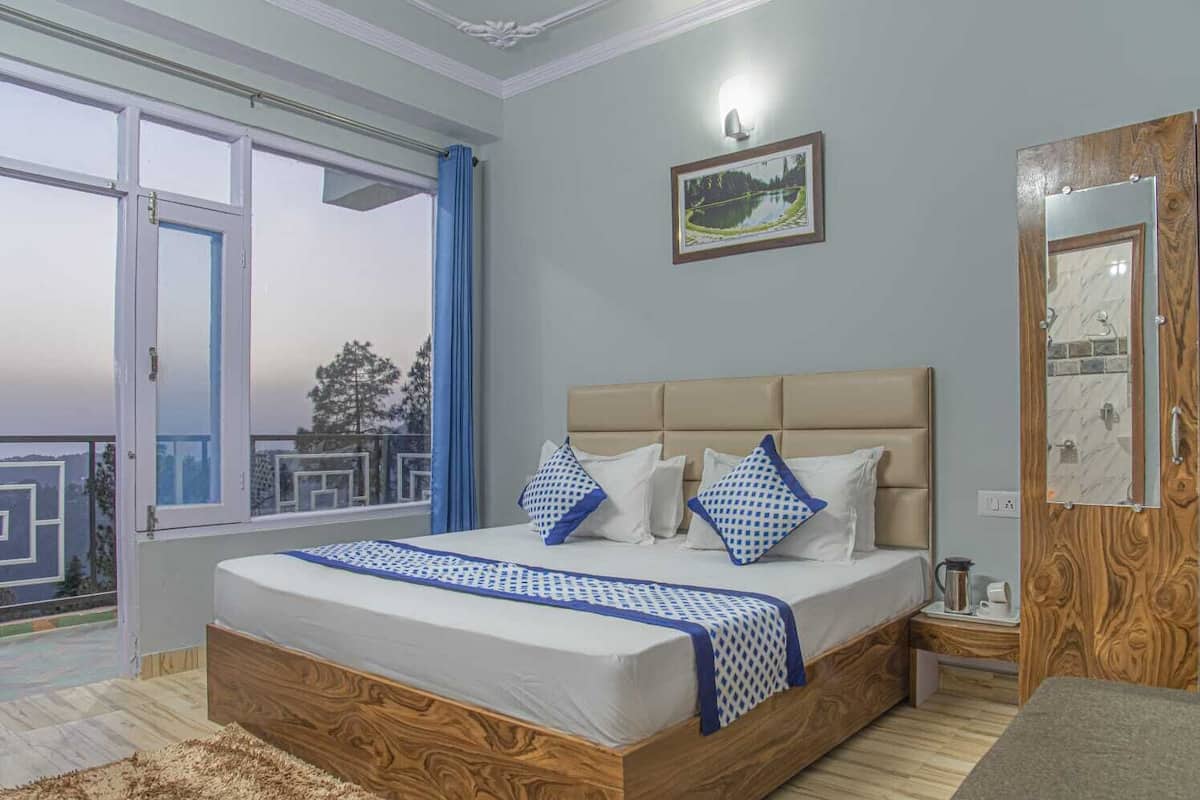 Suite, Balcony, Mountain View