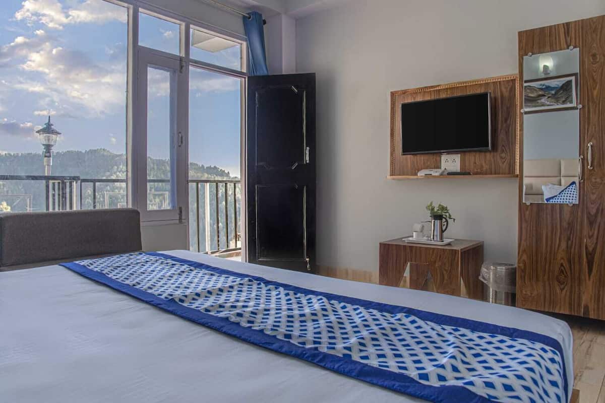 Double Room, Balcony, Valley View