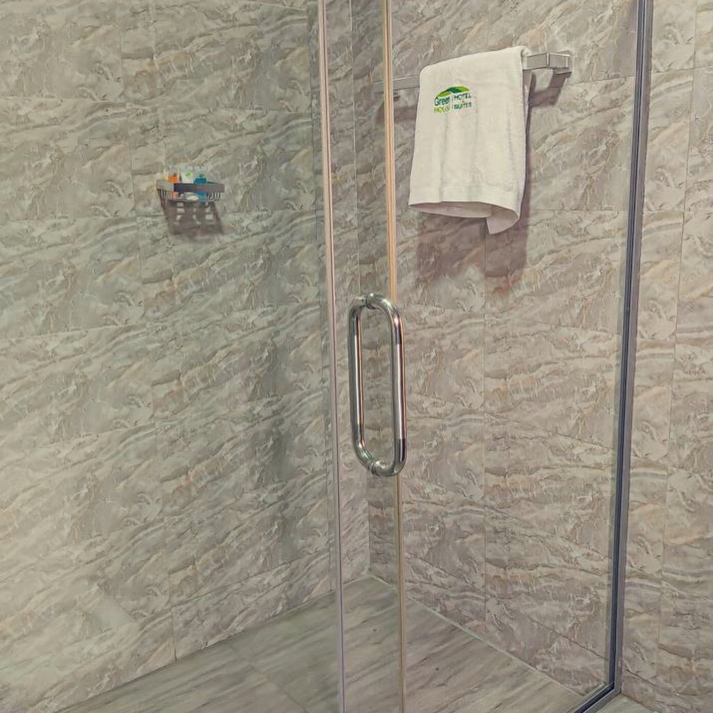 Familienzimmer, Balkon, Stadtblick | Badezimmer | Kostenlose Toilettenartikel, Haartrockner, Handtücher, Seife