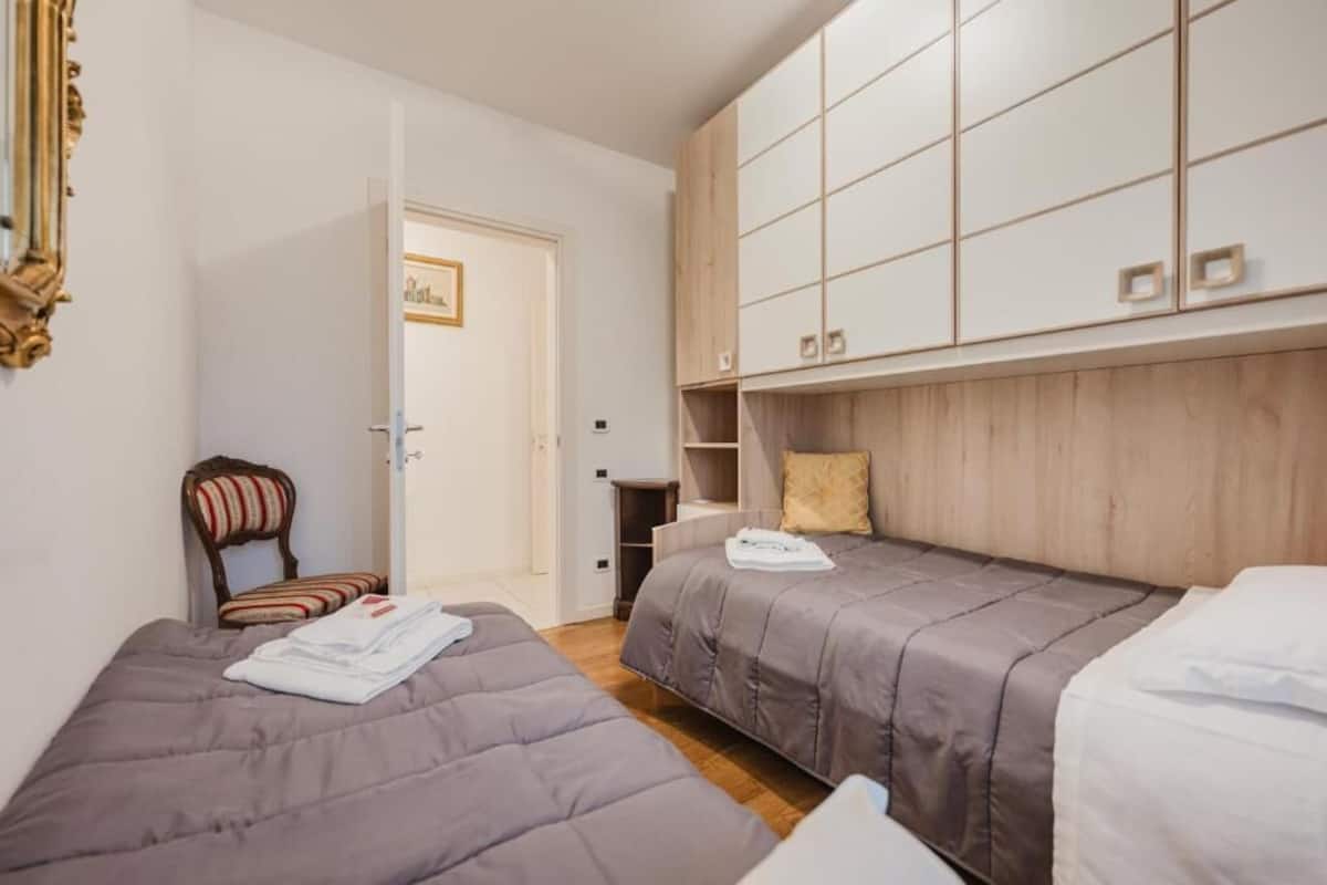 Apartamento, balcón, vistas a la ciudad