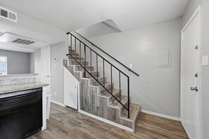 Interior - Bright 2BR townhome with open living space (Arlington)