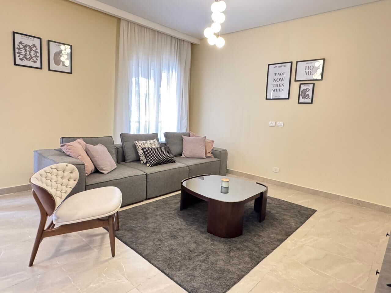 Apartment, City View | Living area