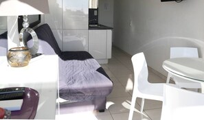 Interior - Cozy apartment, AC, sunny south - 2 guests (Cap d'Agde)