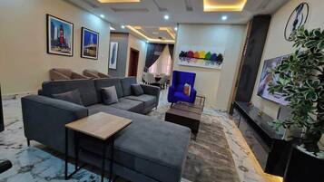 Economy-huoneisto, parveke, kaupunkinäköala | Oleskelualue