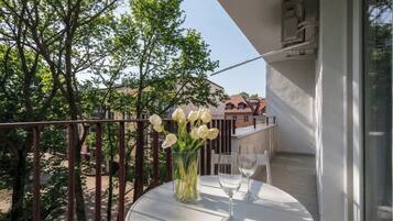 Leilighet (36) | Utendørsservering