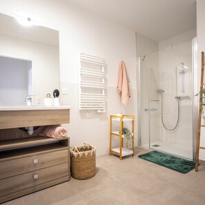 Bathroom - Zenao Appart'hôtels Clichy (Clichy)