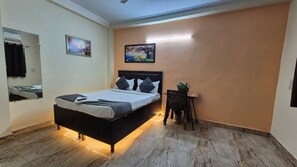 Deluxe Double Room, City View