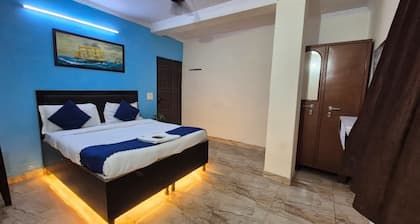 Hotel South Embassy Near Satya Niketan
