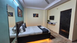 Deluxe Double Room, City View