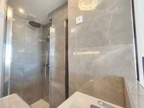 Bathroom - Studio with AC, sea view - 2 guests (Le CAP D'AGDE)