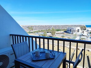 Outdoor dining - Studio with AC, sea view - 2 guests (Le CAP D'AGDE)