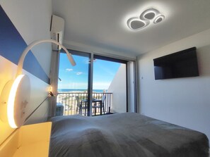 Room - Studio with AC, sea view - 2 guests (Le CAP D'AGDE)