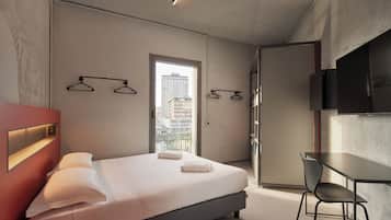 Family Quadruple Room, Private Bathroom