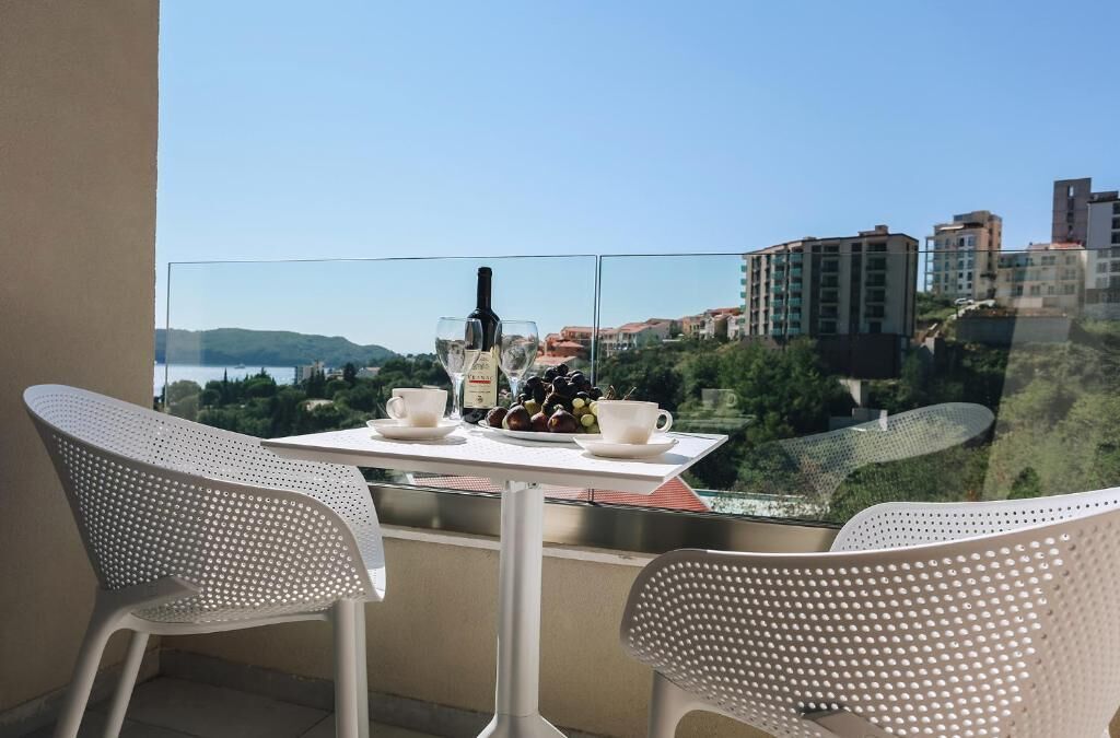 Studio, Balkon, Meerblick | Speisen im Freien