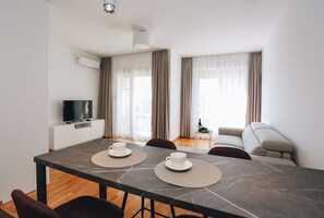 Studio, balkong, sjøutsikt | Eget kjøkken