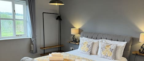 Classic-Doppelzimmer, Flussblick