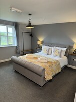 经典双人房, 河景