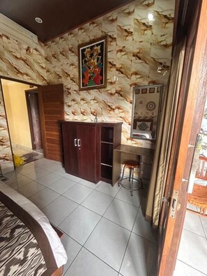 Comfort Studio, Balcony, City View - Nami House (Bali)