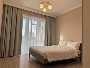 1 bedroom, WiFi, bed sheets - The City Soul Studio meets Central Ulaanbaatar (Ulaanbator)