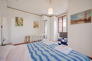 Soundproofing - Lagoon View  (Venice)